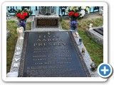 Presley's grave